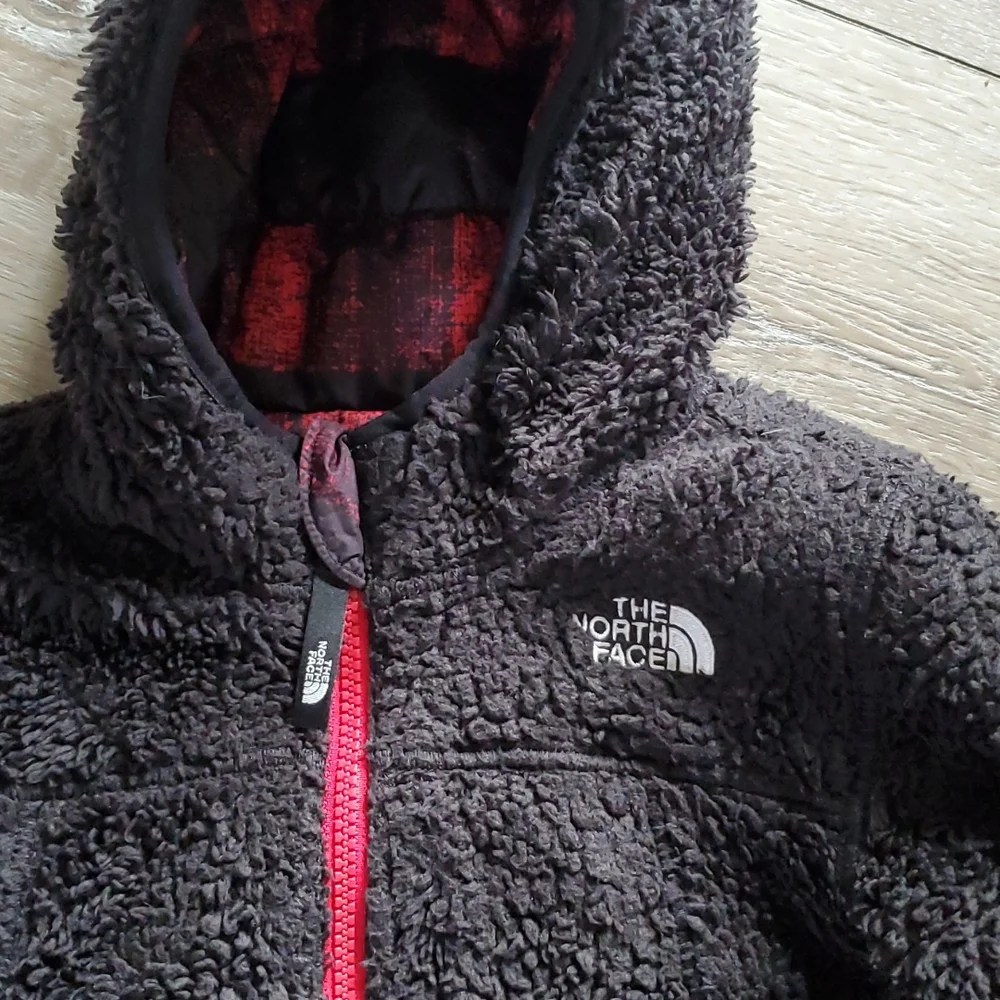 The North Face Mount Chimbo reversible water repellent hooded coat